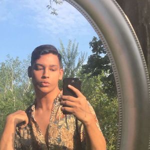 Meet your Posher, Ariel